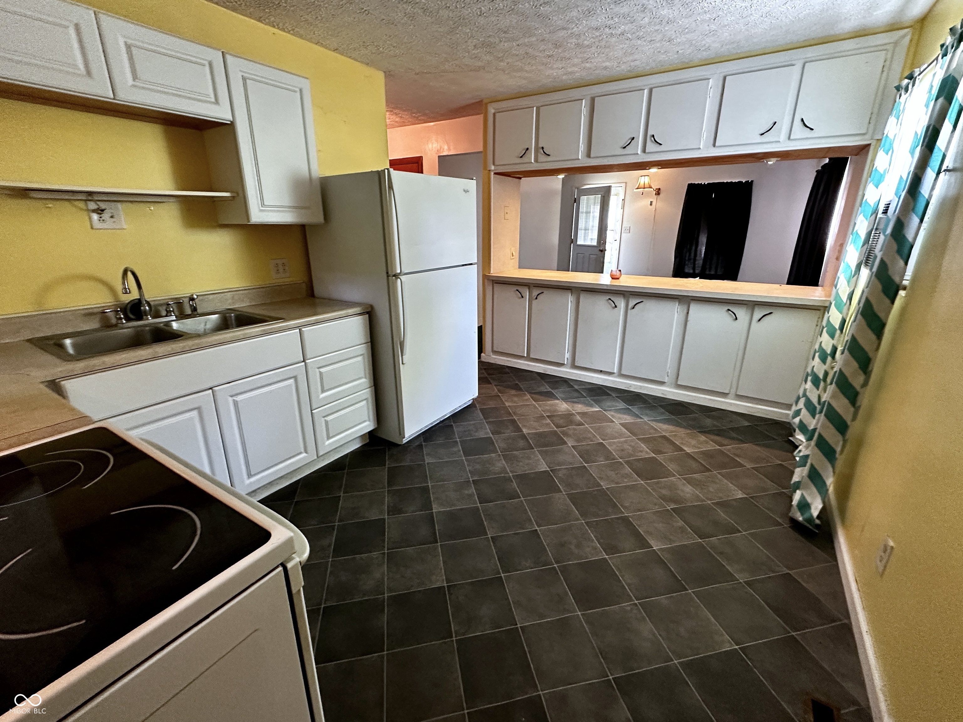 336 South Edgehill Road Indianapolis, IN 46241 - Photo 9 of 23