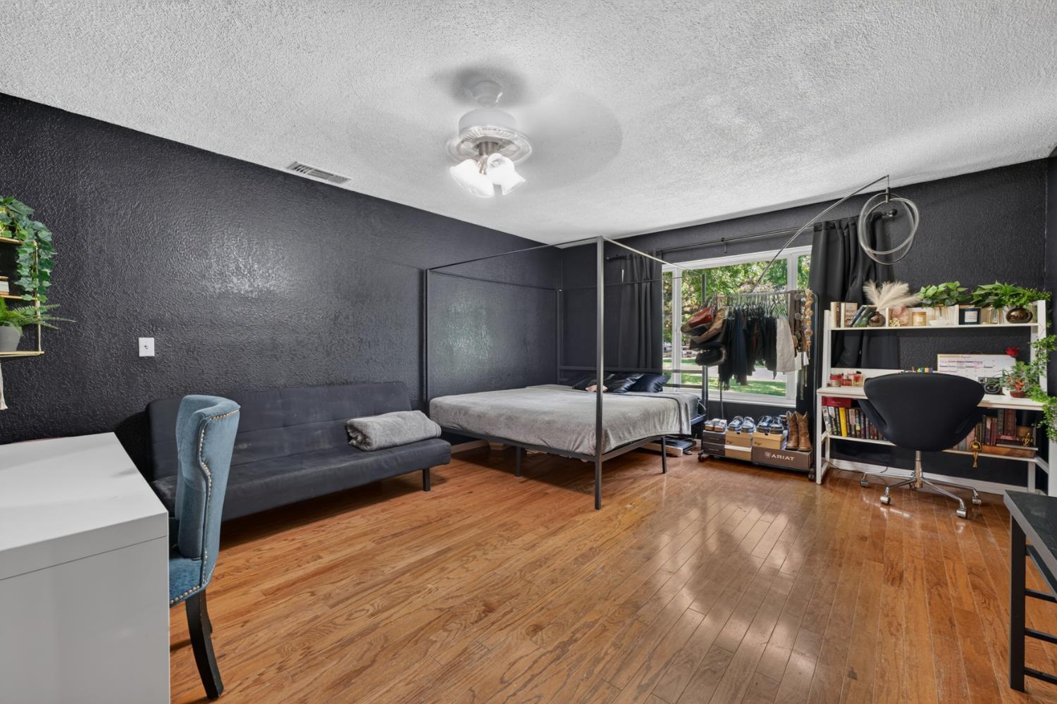 8986 Mooney Road Elk Grove, CA 95624 - Photo 36 of 92 Gallery Image 36
