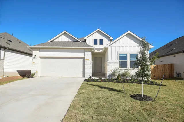 $368,190 | 247 Red Tail Hawk Lane, Cedar Creek, TX 78612