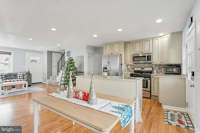 $235,000 | 8656 Oak Road, Baltimore, MD 21234