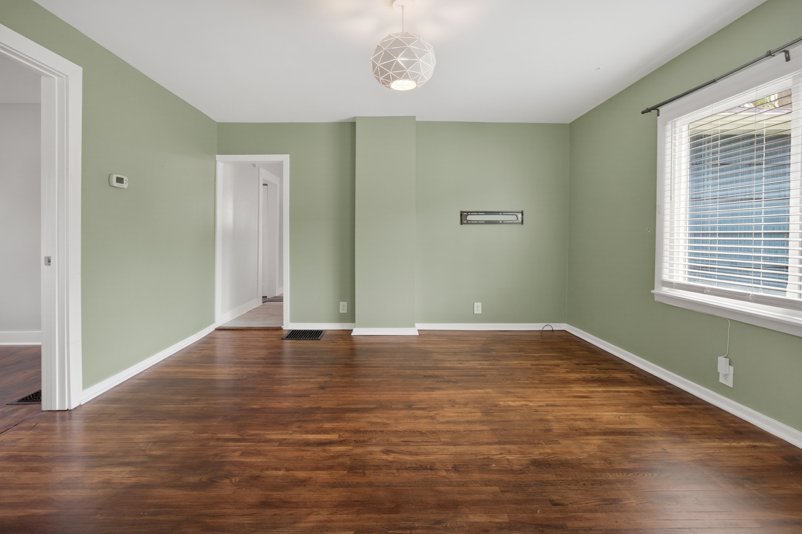608 North Fell Avenue Normal, IL 61761 - Photo 5 of 24