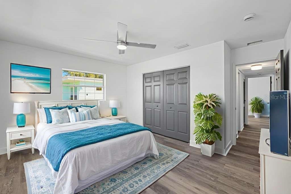 2491 Coronado Way Dunedin, FL 34698 - Photo 17 of 32