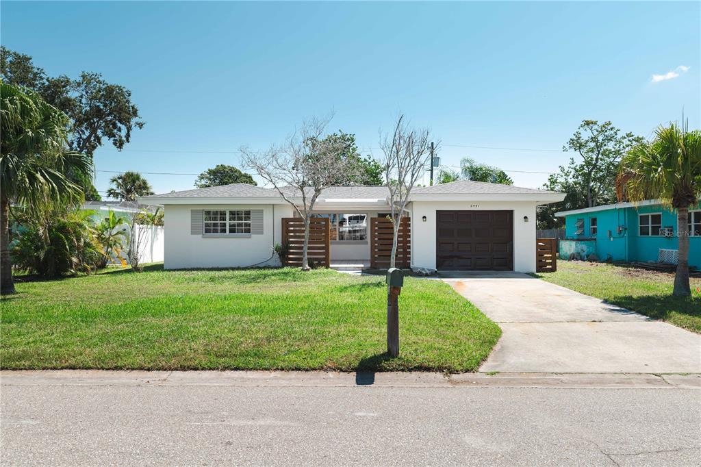 2491 Coronado Way Dunedin, FL 34698 - Photo 30 of 32