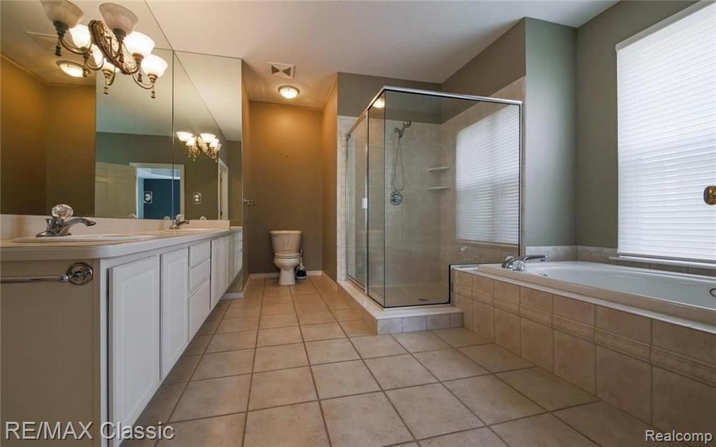 595 East Commerce Street, Unit 2 Milford, MI 48381 - Photo 9 of 25