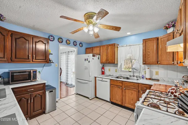$789,000 | 3 Hemlock Hill Road, Jackson, NJ 08527
