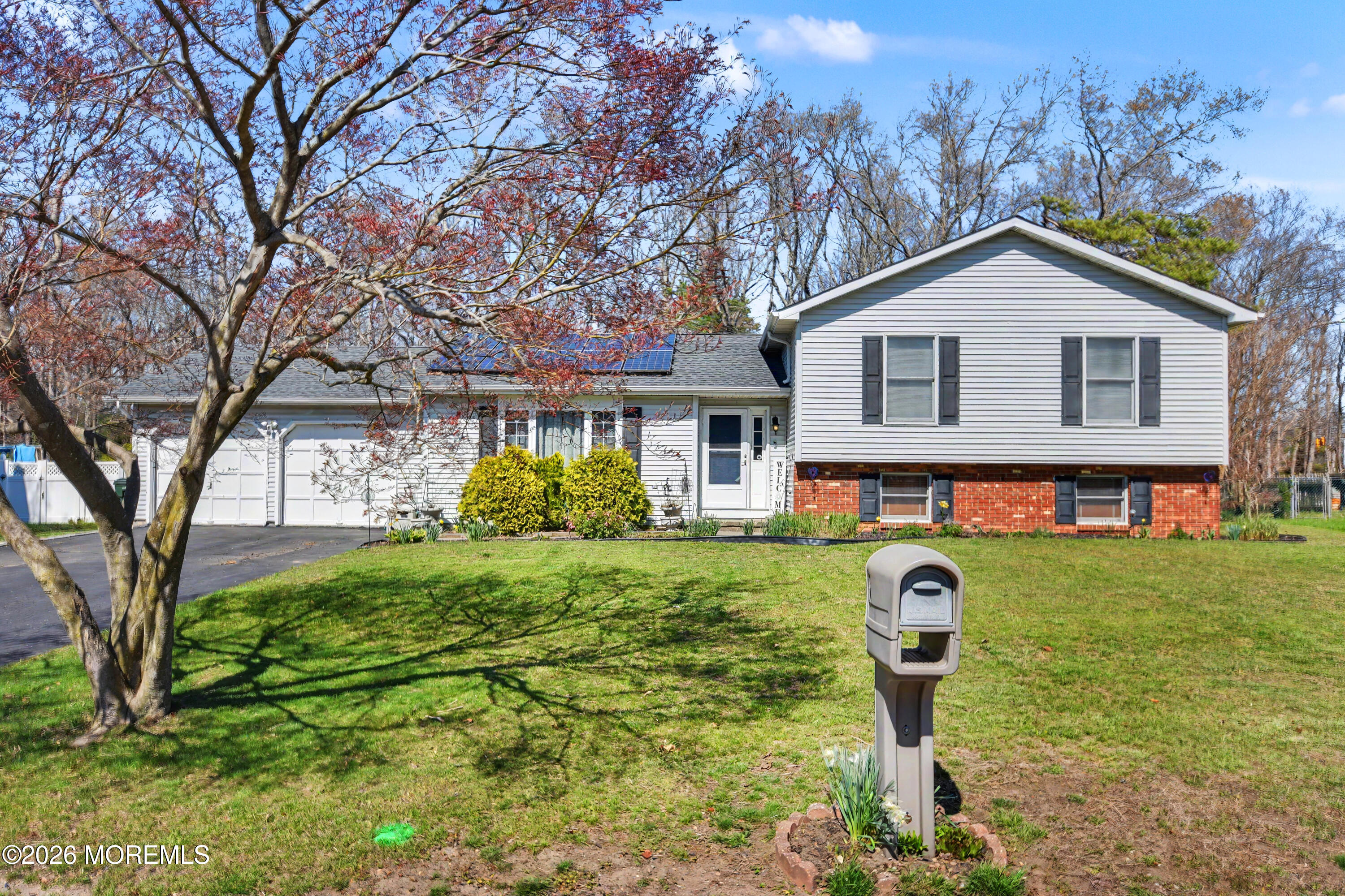 3 Hemlock Hill Road Jackson, NJ 08527 - Photo 2 of 29 DSC_0167