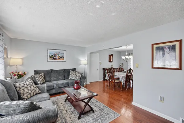 $789,000 | 3 Hemlock Hill Road, Jackson, NJ 08527