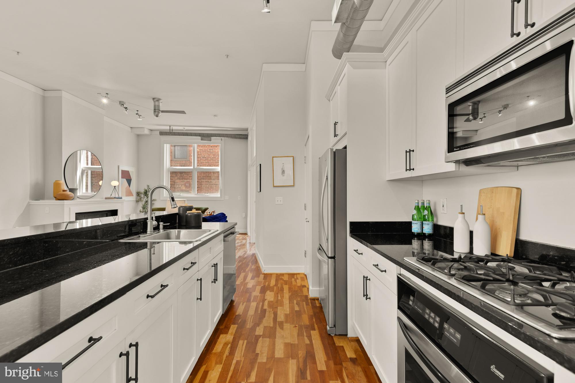 2380 Champlain Street Northwest, Unit 203 Washington, DC 20009 - Photo 17 of 45
