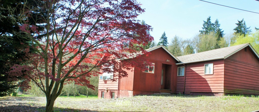 9431 Northeast 180th Street Bothell, WA 98011 - Photo 2 of 19