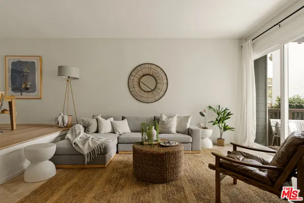 $799,000 | 5100 Riverton Avenue, Unit 9, North Hollywood, CA 91601