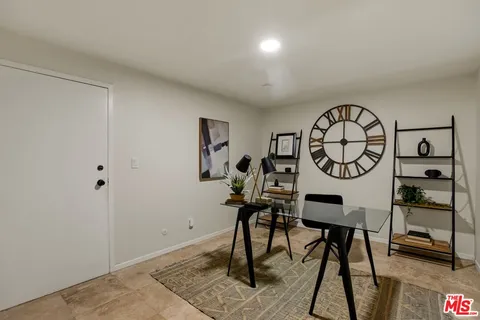 $799,000 | 5100 Riverton Avenue, Unit 9, North Hollywood, CA 91601