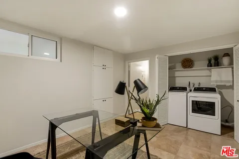 $799,000 | 5100 Riverton Avenue, Unit 9, North Hollywood, CA 91601