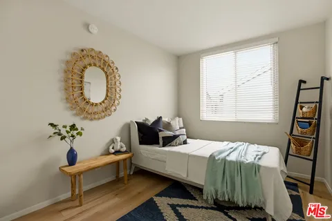 $799,000 | 5100 Riverton Avenue, Unit 9, North Hollywood, CA 91601