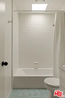 $799,000 | 5100 Riverton Avenue, Unit 9, North Hollywood, CA 91601