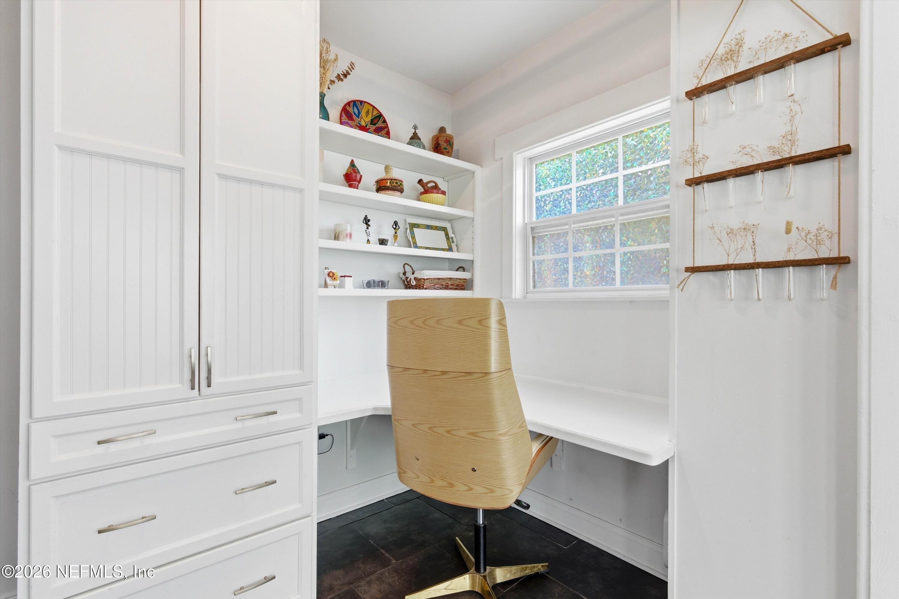 2221 Post Street Jacksonville, FL 32204 - Photo 18 of 48 Office Area