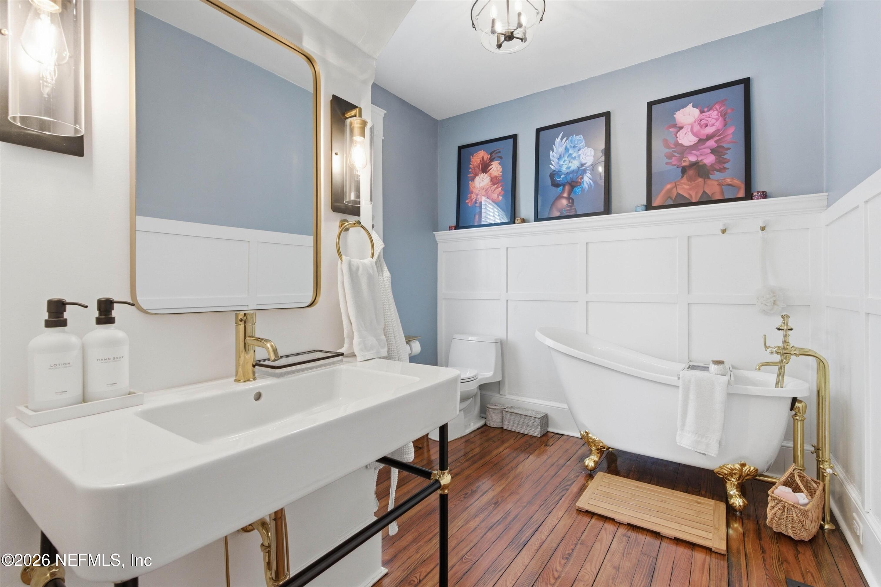 2221 Post Street Jacksonville, FL 32204 - Photo 22 of 48 Downstairs Bathroom