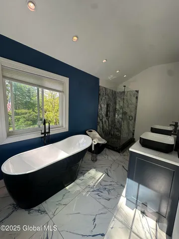 $310,000 | 30 Penny Lane, Sand Lake, NY 12018