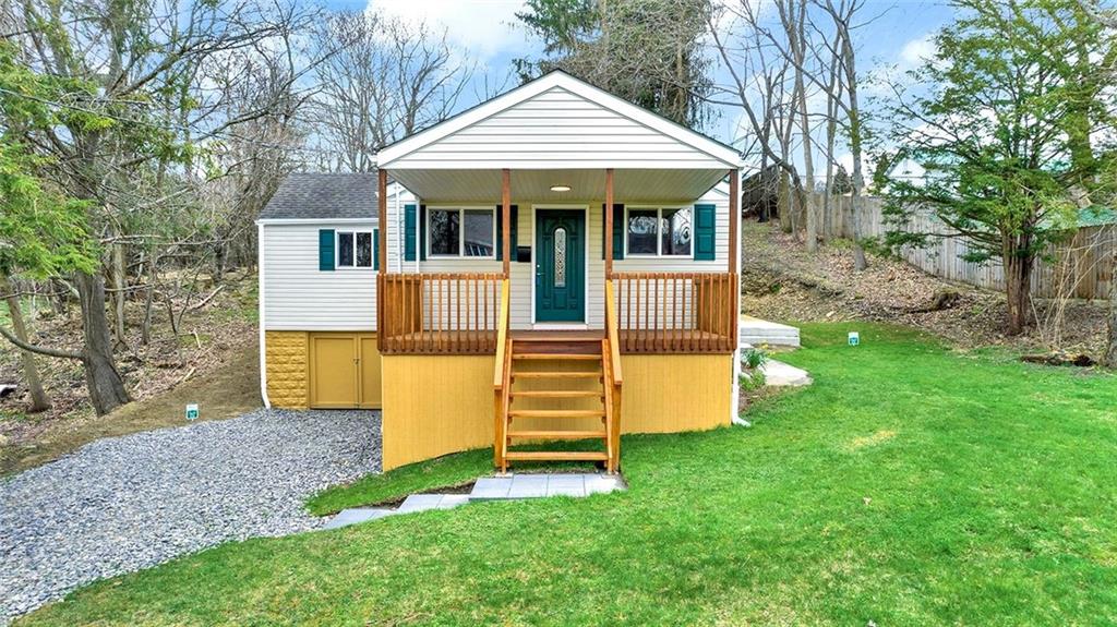 7314 Shannon Road Verona, PA 15147 - Photo 1 of 20 Gallery Image 1
