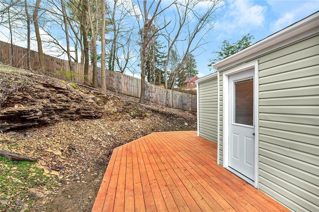 7314 Shannon Road Verona, PA 15147 - Photo 18 of 20 Gallery Image 18