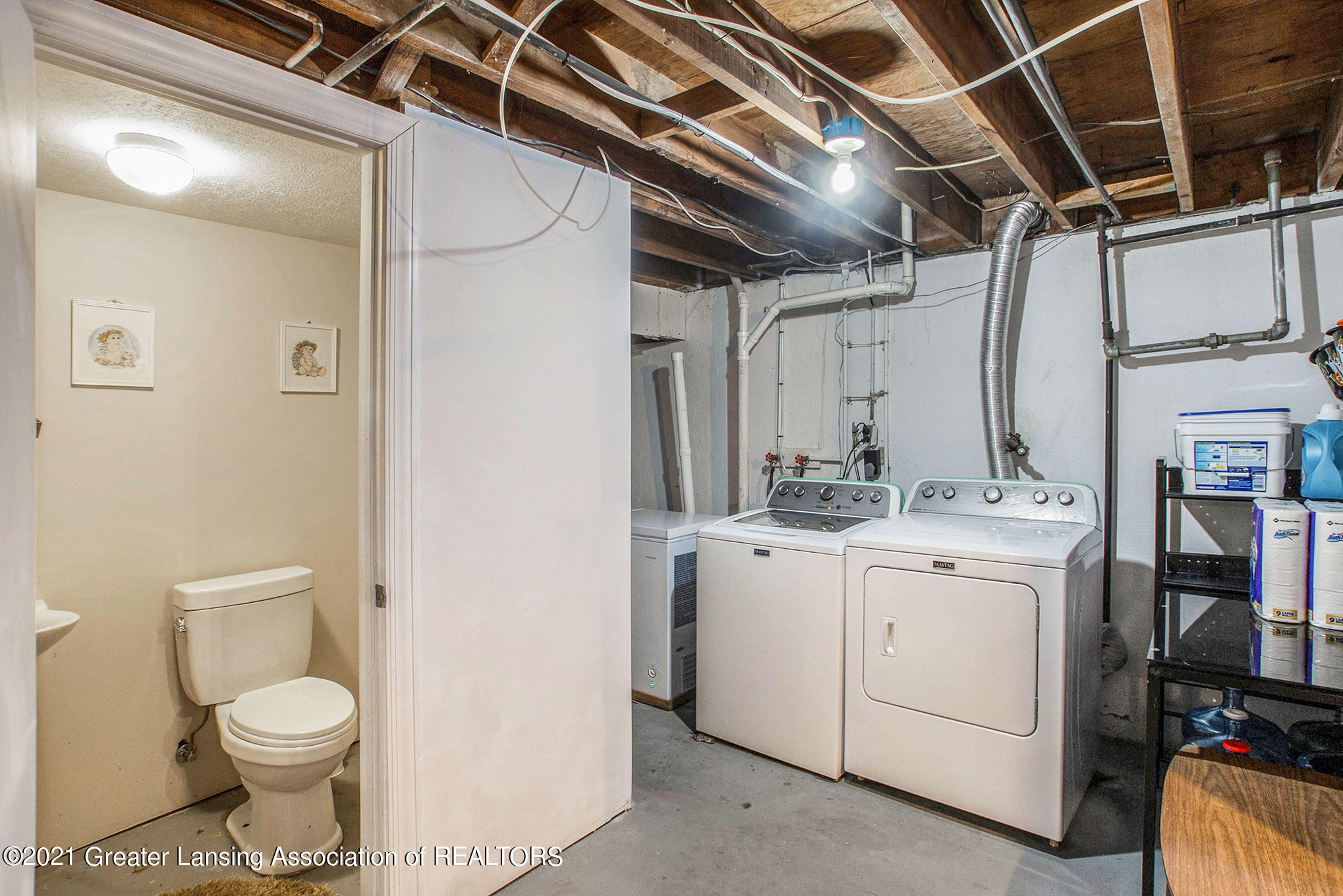 3215 Reo Road Lansing, MI 48911 - Photo 17 of 25 _MG_7740