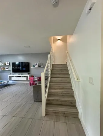 $4,700 | 10521 Northwest 81st Terrace, Doral, FL 33178