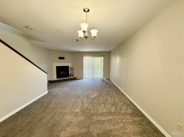 $1,500 | 912 Brookside Place, Pensacola, FL 32503