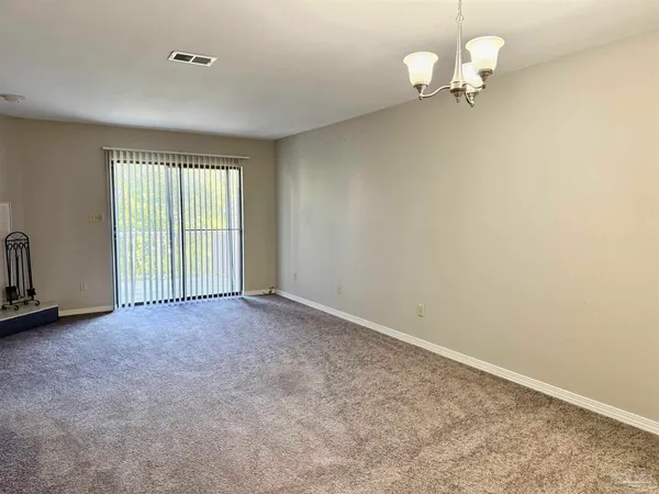 $1,500 | 912 Brookside Place, Pensacola, FL 32503