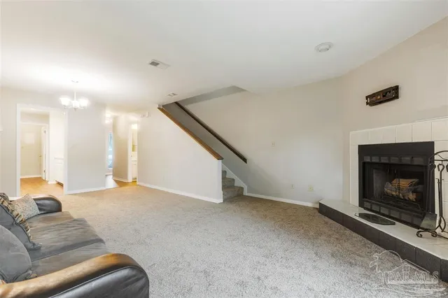 $1,600 | 912 Brookside Place, Pensacola, FL 32503