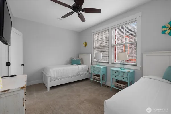 $2,349,000 | 3 Campfire Lane, Pacific Beach, WA 98571