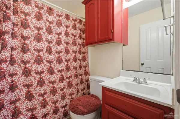 $389,000 | 1018 Lost Meadow Drive, Donna, TX 78537