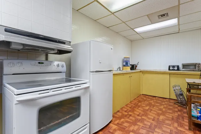 $779,500 | 3549 West Irving Park Road, Chicago, IL 60618