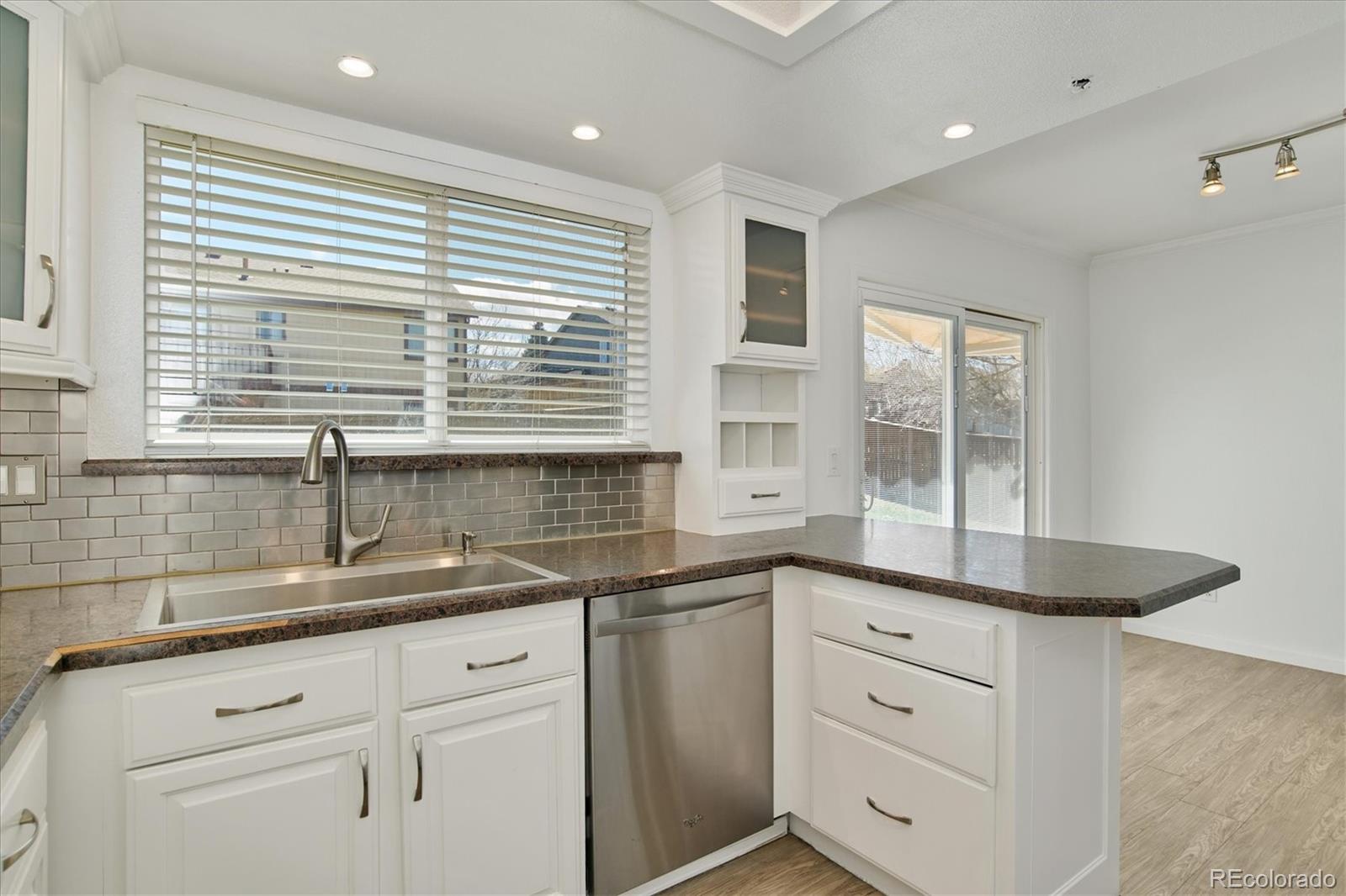 624 Ridgeglen Way Highlands Ranch, CO 80126 - Photo 14 of 30 Gallery Image 14