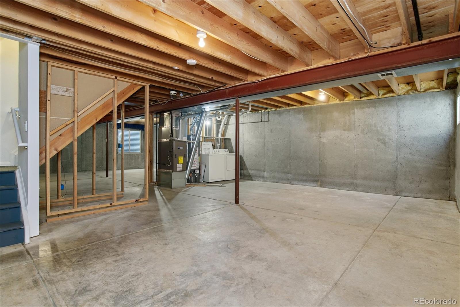 624 Ridgeglen Way Highlands Ranch, CO 80126 - Photo 21 of 30 Gallery Image 21