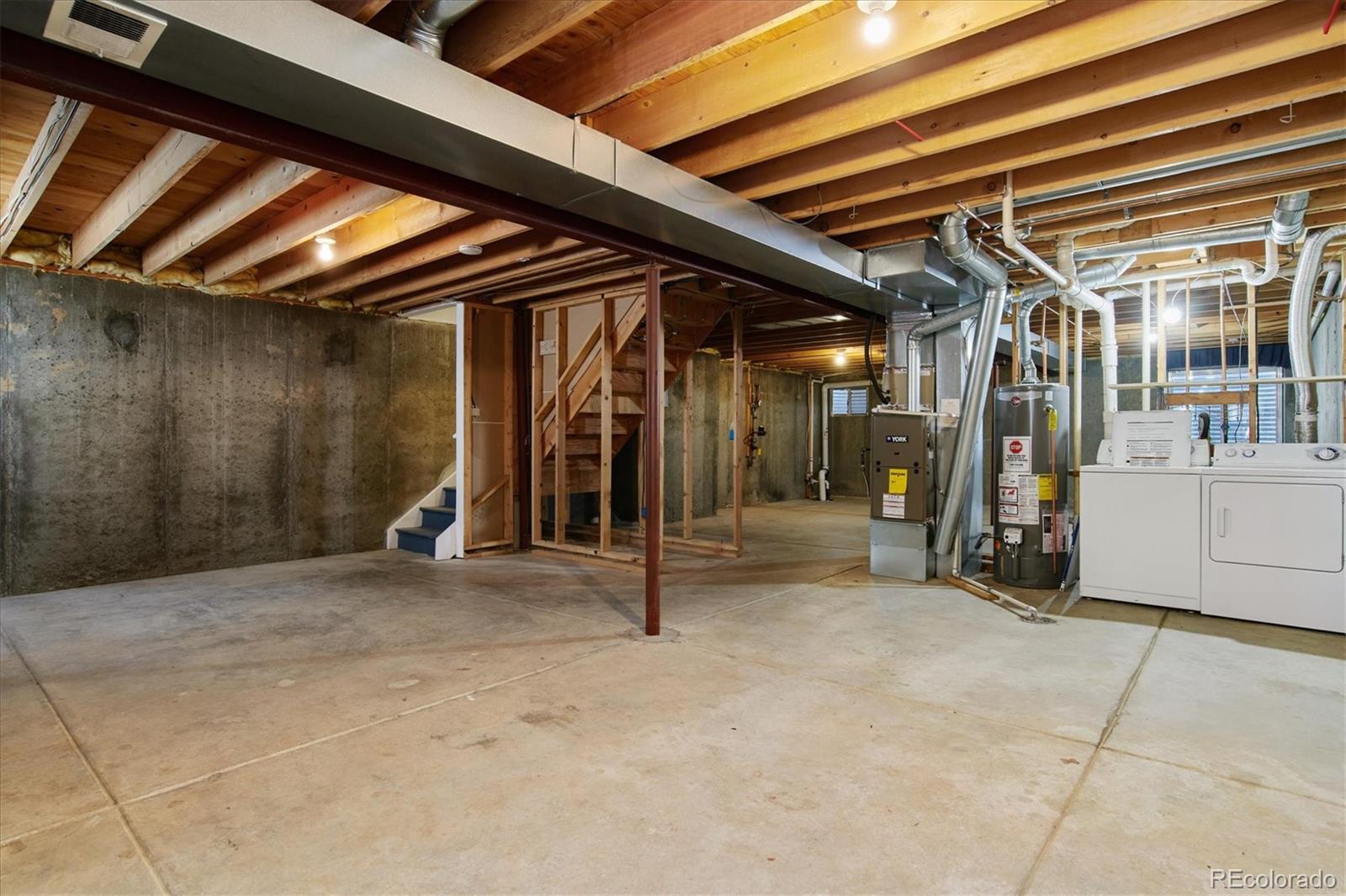 624 Ridgeglen Way Highlands Ranch, CO 80126 - Photo 22 of 30 Gallery Image 22