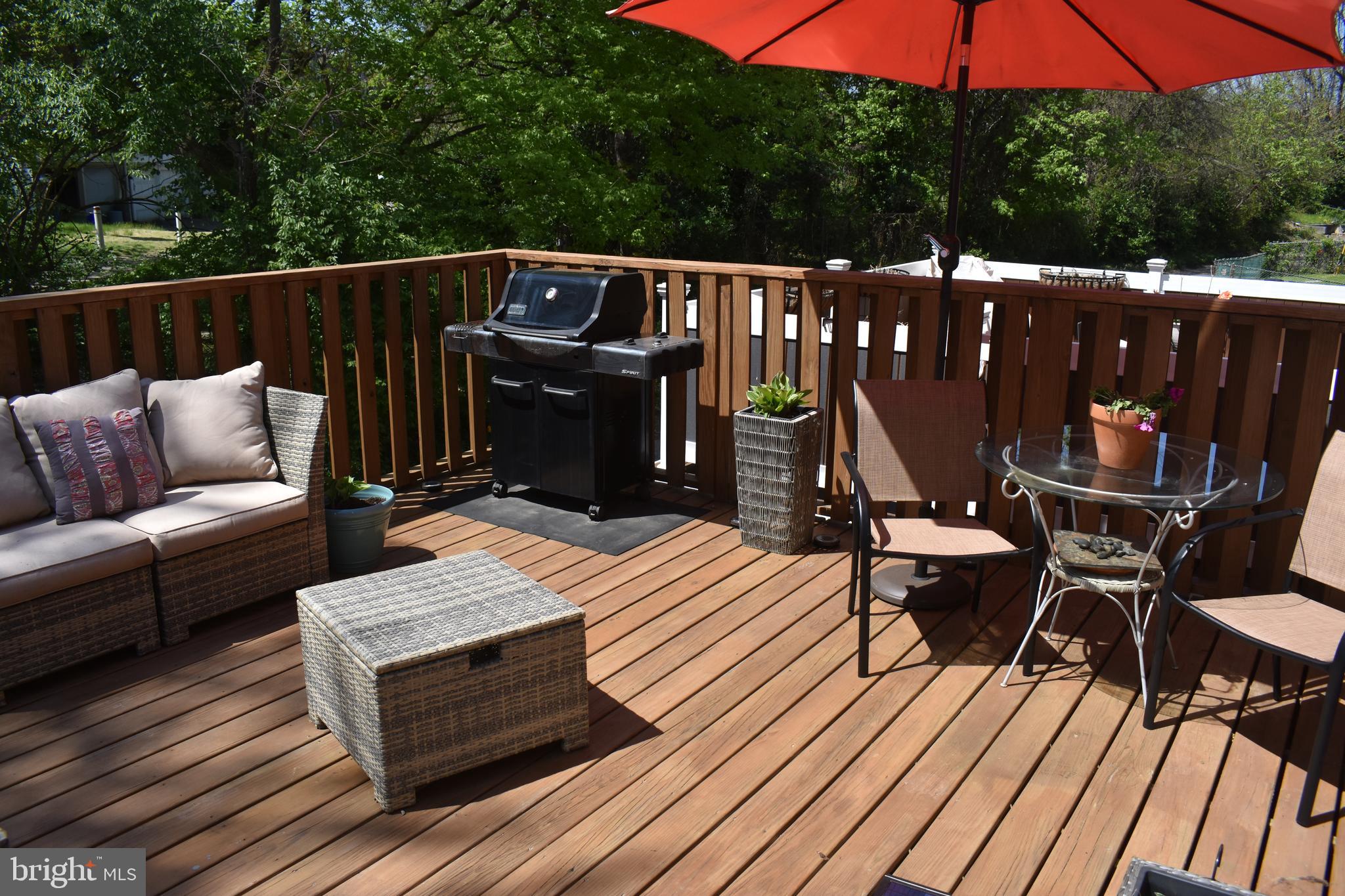 2742 West Country Club Road Philadelphia, PA 19131 - Photo 16 of 23 Deck (Rear)