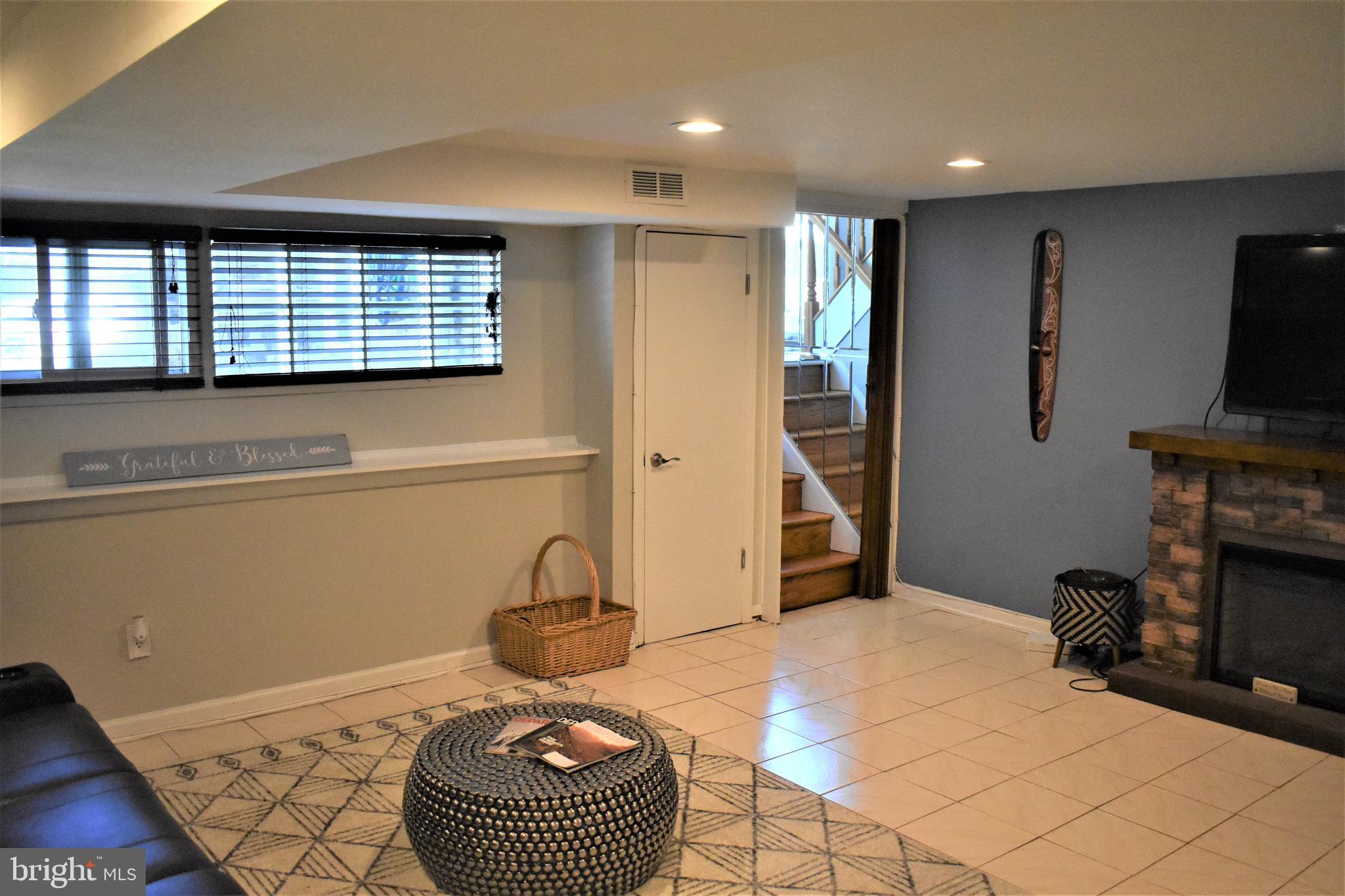 2742 West Country Club Road Philadelphia, PA 19131 - Photo 19 of 23 Family Room (Lower Level)
