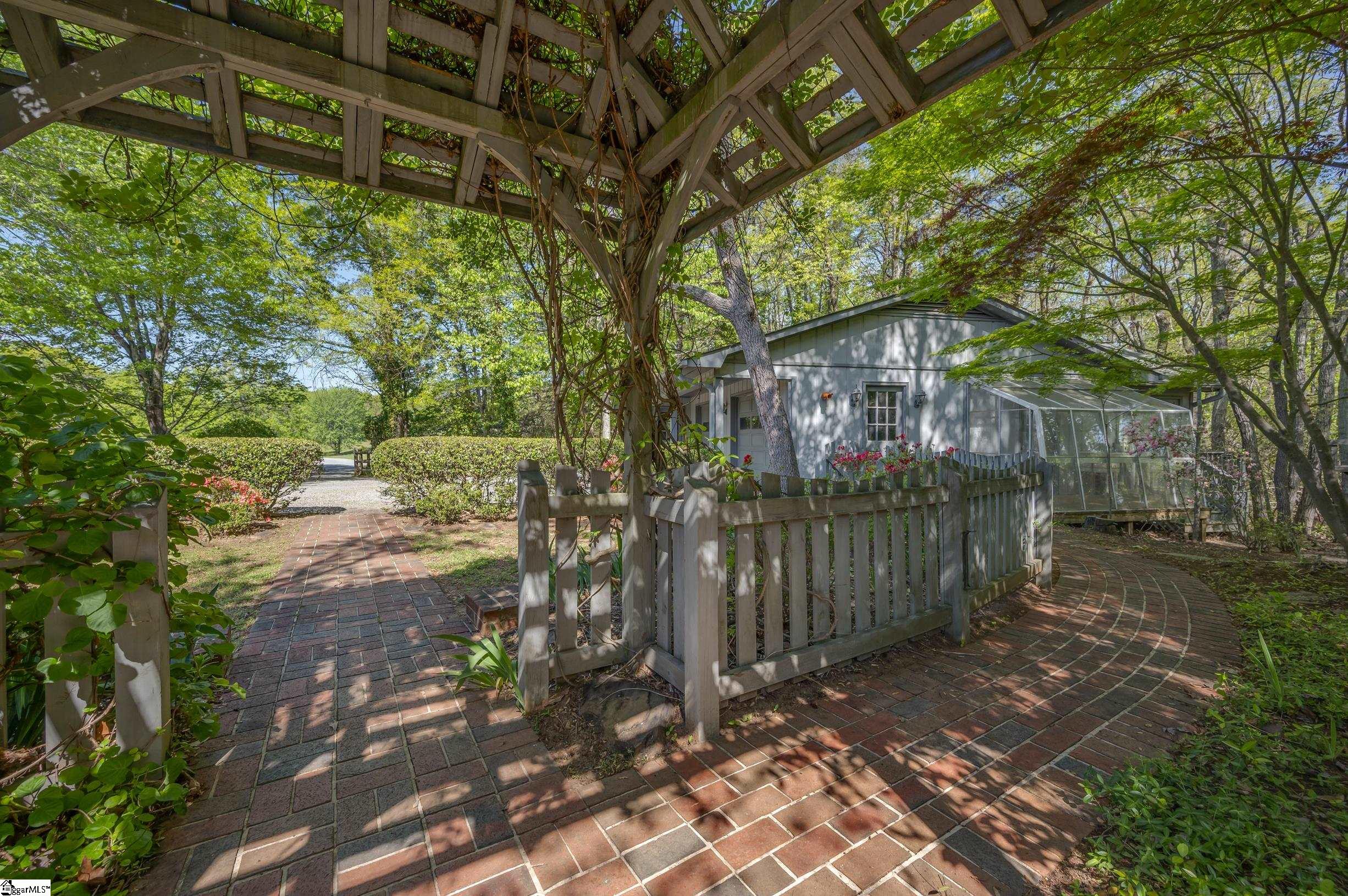 176 Fox Run Lane Tryon, NC 28782 - Photo 4 of 41