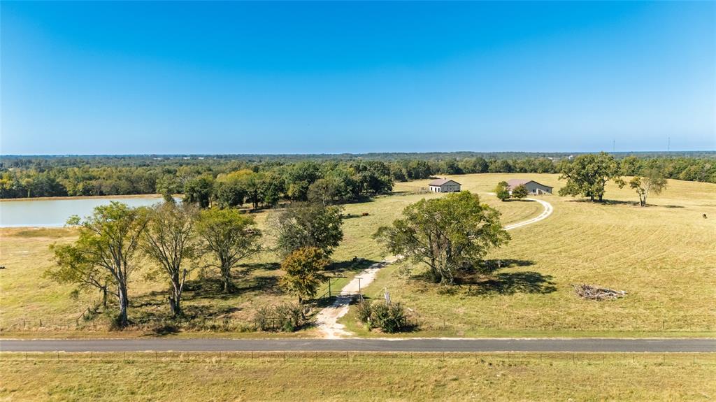1094 Southwest Sw Cr Saltillo, TX 75478 - Photo 2 of 39