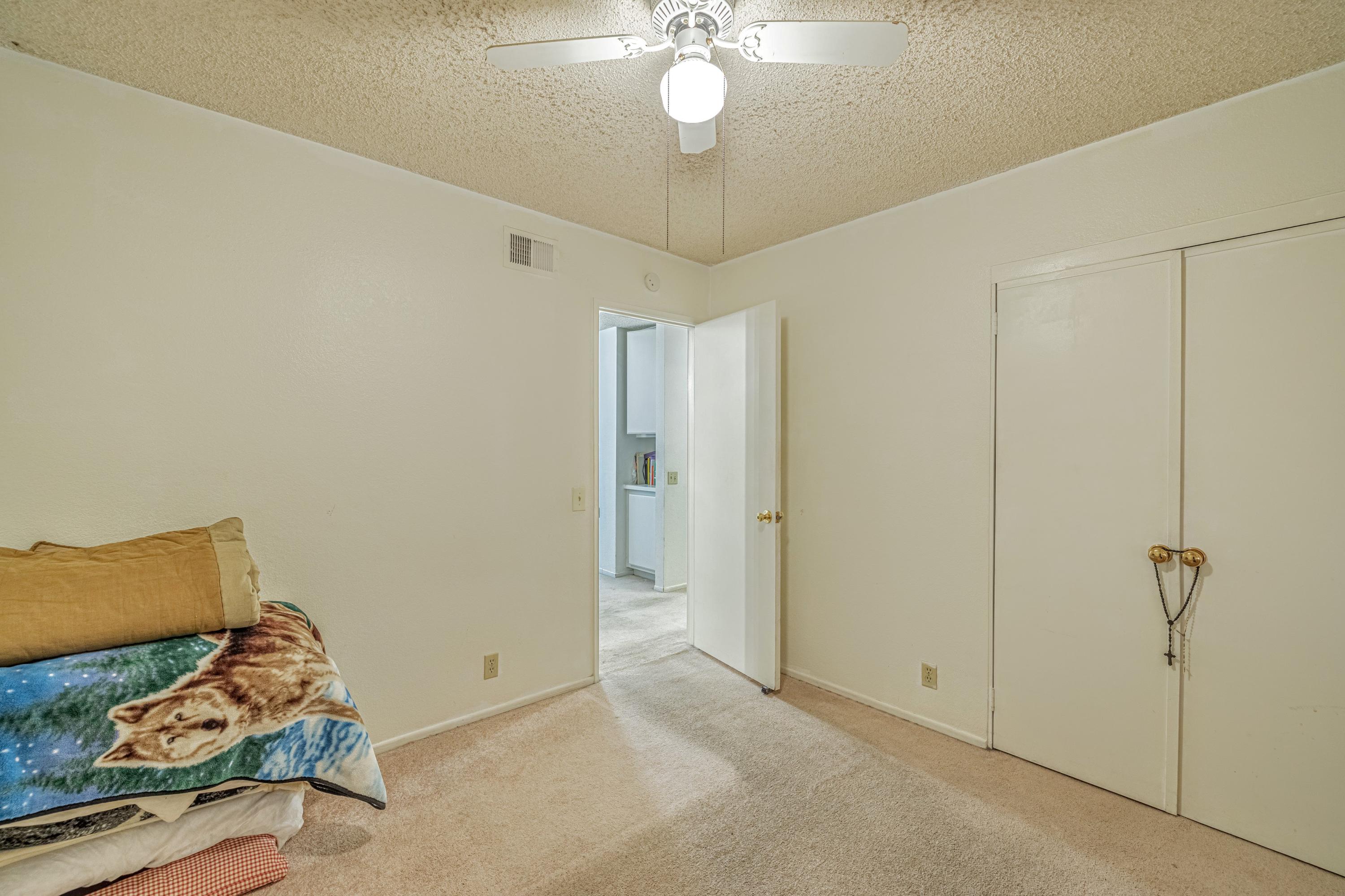 44052 Ruthron Avenue Lancaster, CA 93536 - Photo 22 of 24 Bedroom 3