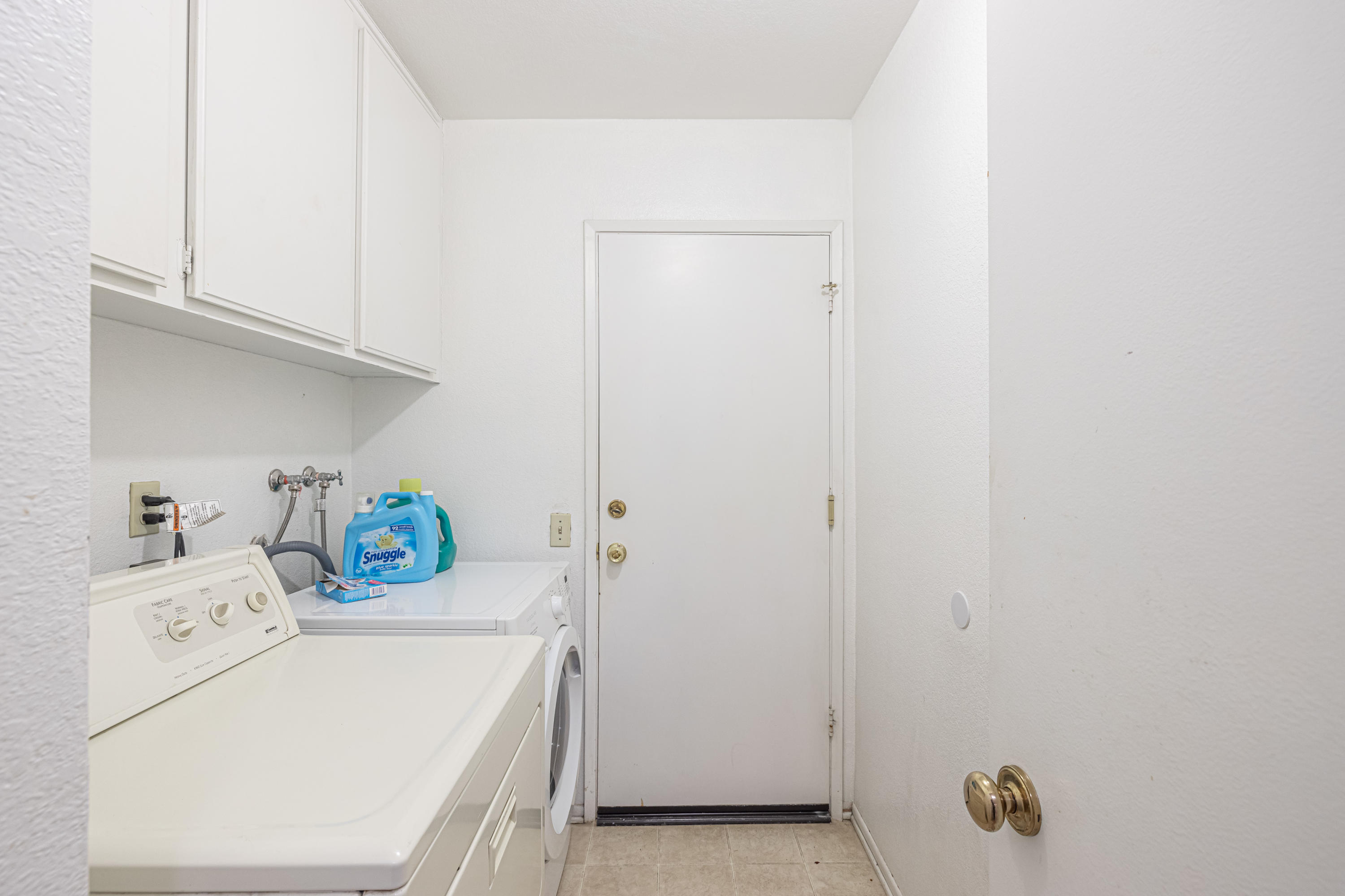 44052 Ruthron Avenue Lancaster, CA 93536 - Photo 24 of 24 JMY_2916-HDR