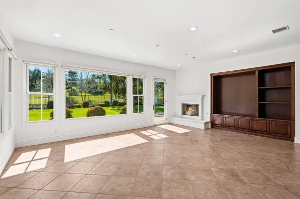 $15,000 | 16889 Going My Way, San Diego, CA 92127