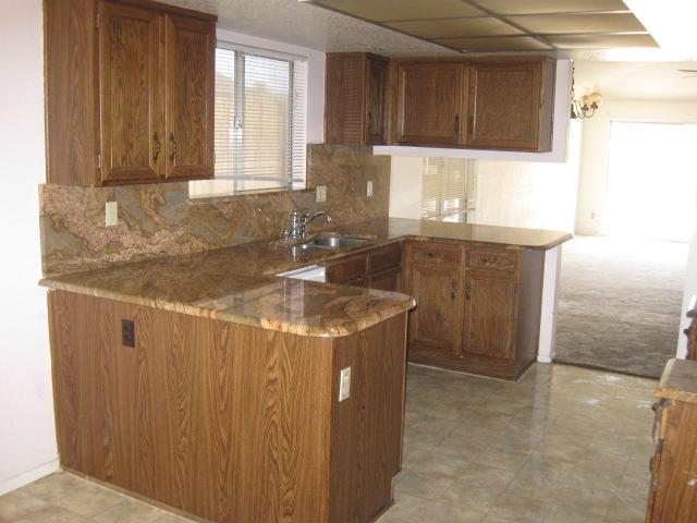 1760 East Vineyard Road Phoenix, AZ 85042 - Photo 4 of 8 Kitchen
