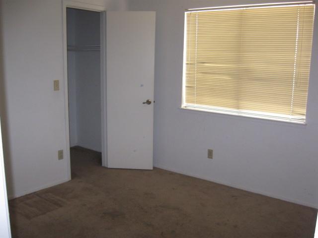 1760 East Vineyard Road Phoenix, AZ 85042 - Photo 6 of 8 Bedroom