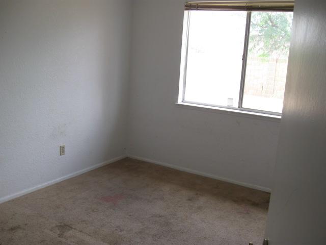 1760 East Vineyard Road Phoenix, AZ 85042 - Photo 7 of 8 Bedroom