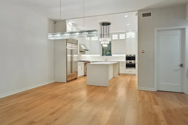 $1,580,000 | 1640 South Prairie Avenue, Chicago, IL 60616