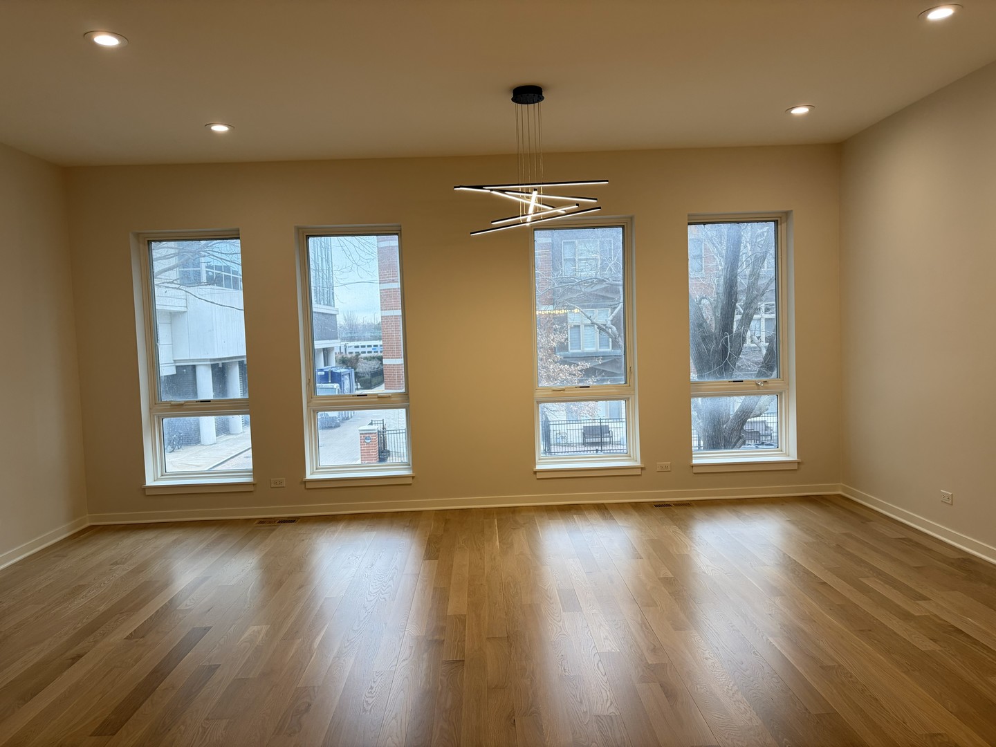 1640 South Prairie Avenue Chicago, IL 60616 - Photo 8 of 24