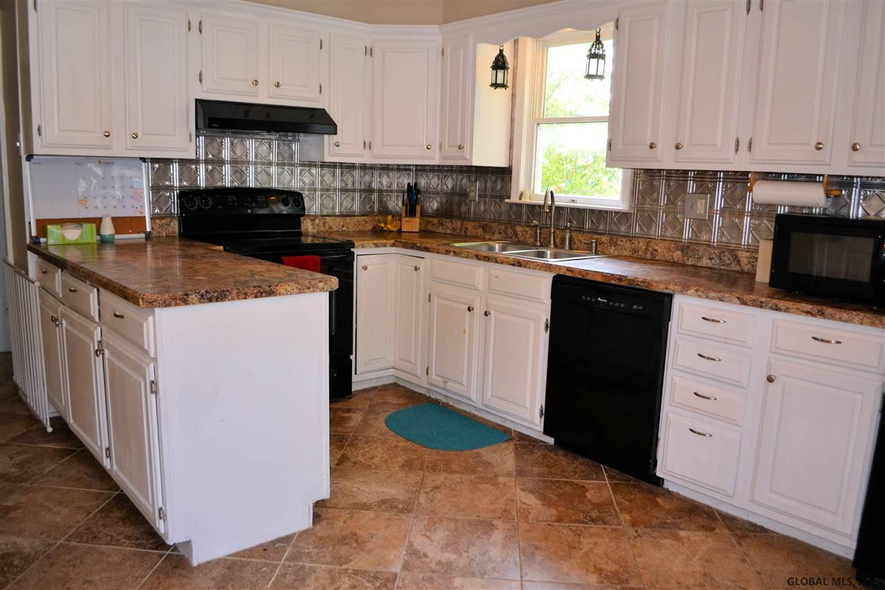 58 Vley Road Scotia, NY 12302 - Photo 2 of 25 Photo 2