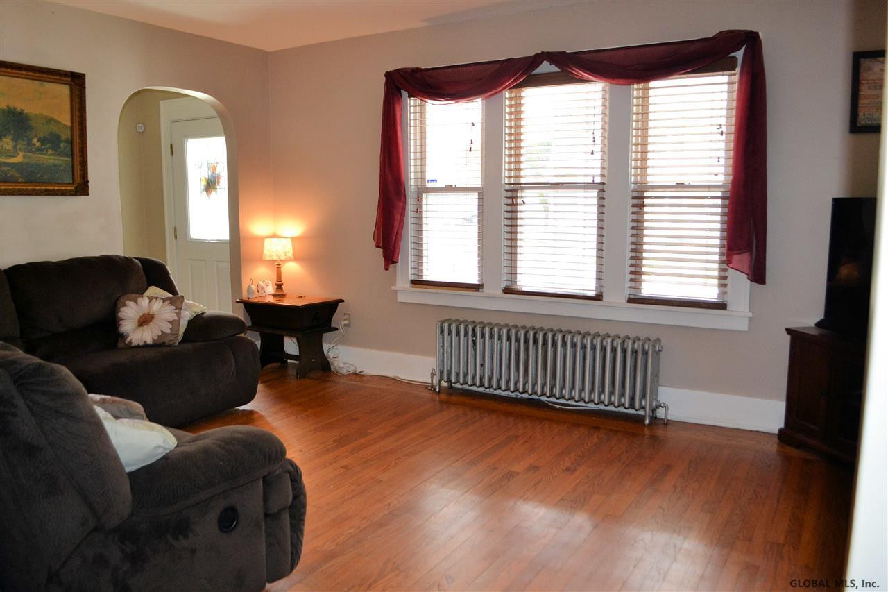 58 Vley Road Scotia, NY 12302 - Photo 6 of 25 Photo 6
