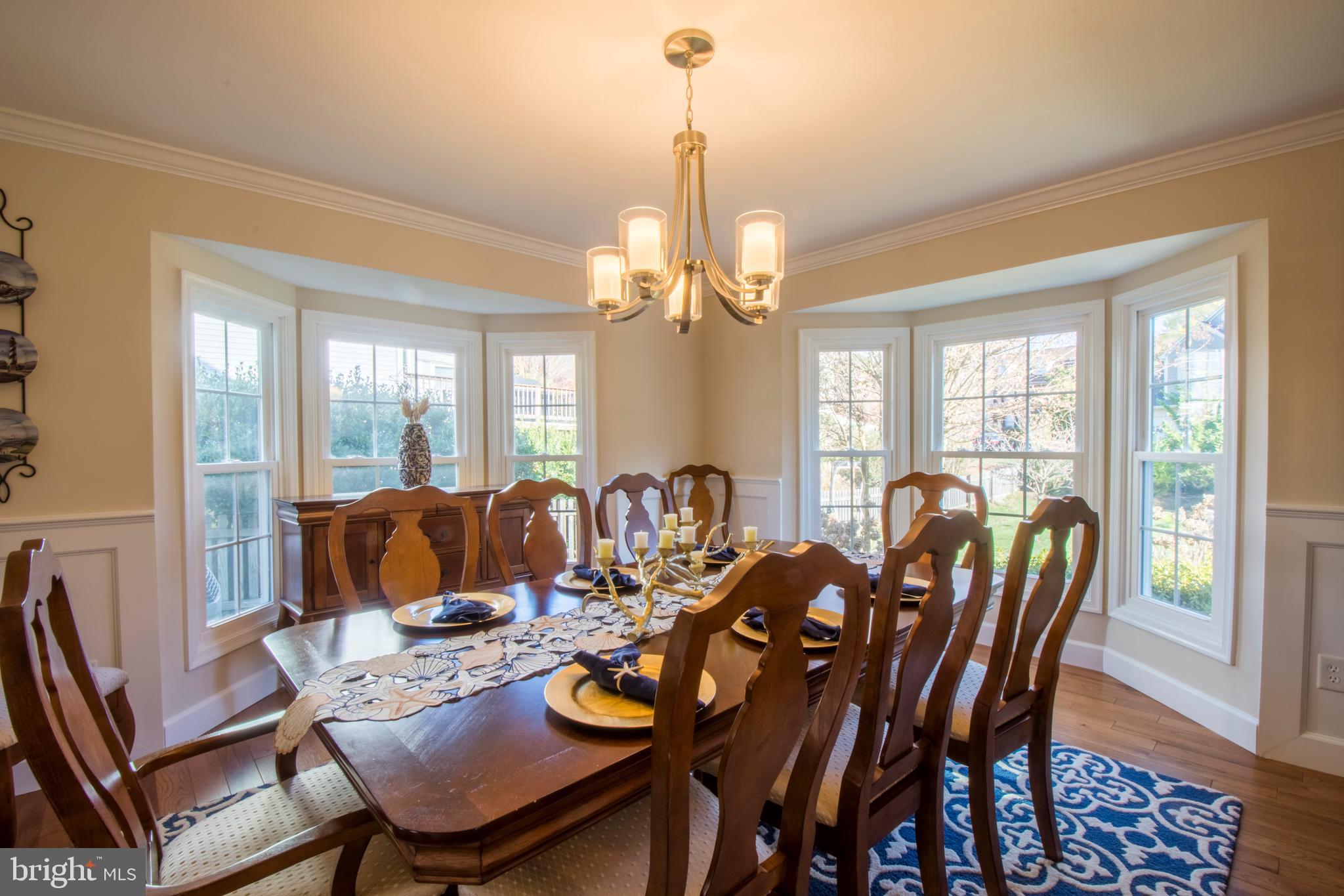 3209 Magnolia Ridge Road Annapolis, MD 21403 - Photo 25 of 106 Such Wonderful Natural Light With 2 Bay Windows