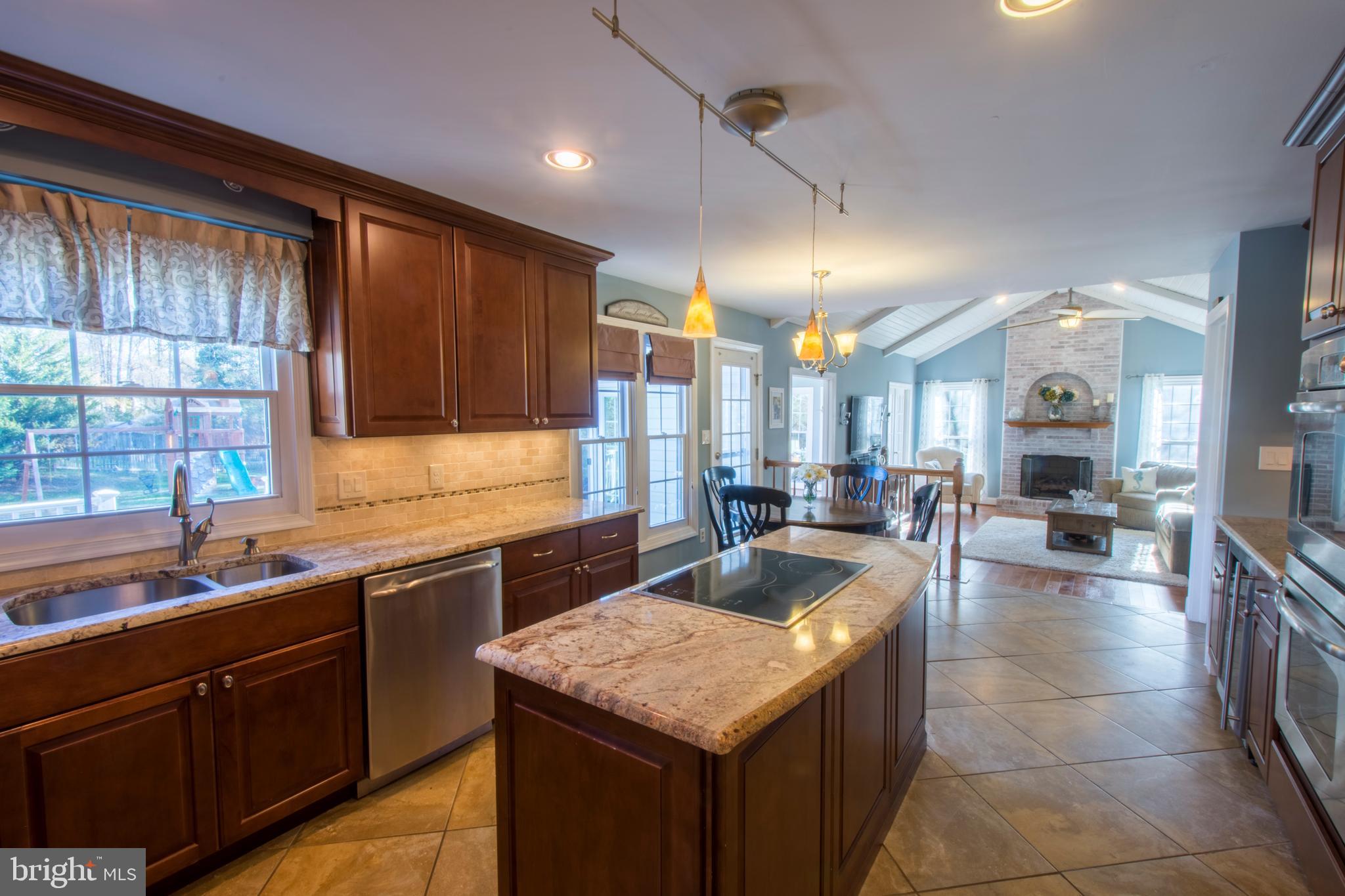 3209 Magnolia Ridge Road Annapolis, MD 21403 - Photo 4 of 106 Open Layout of Kitchen With Family Room